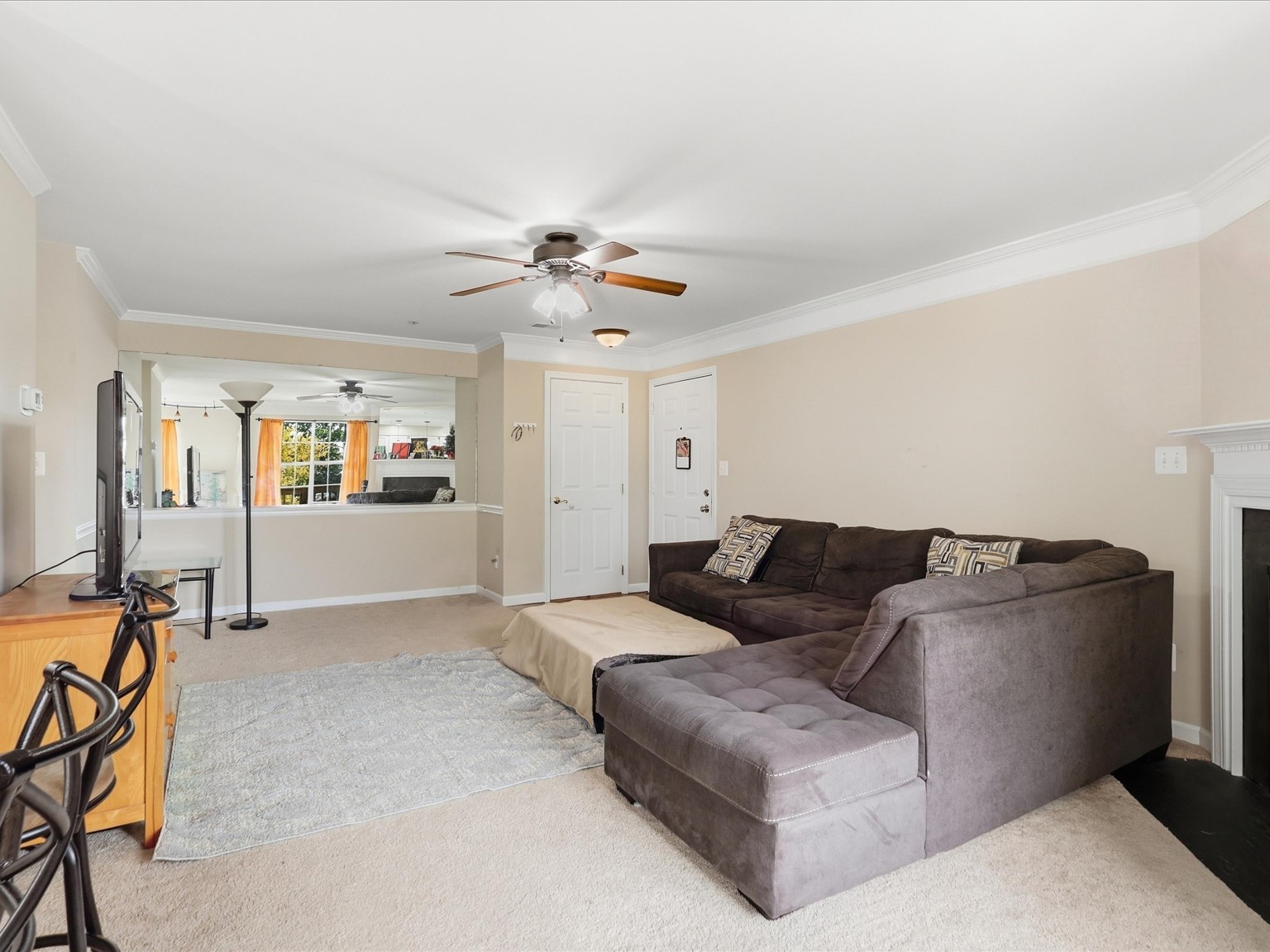 11006 Koman Cir #201, Manassas, VA 20109