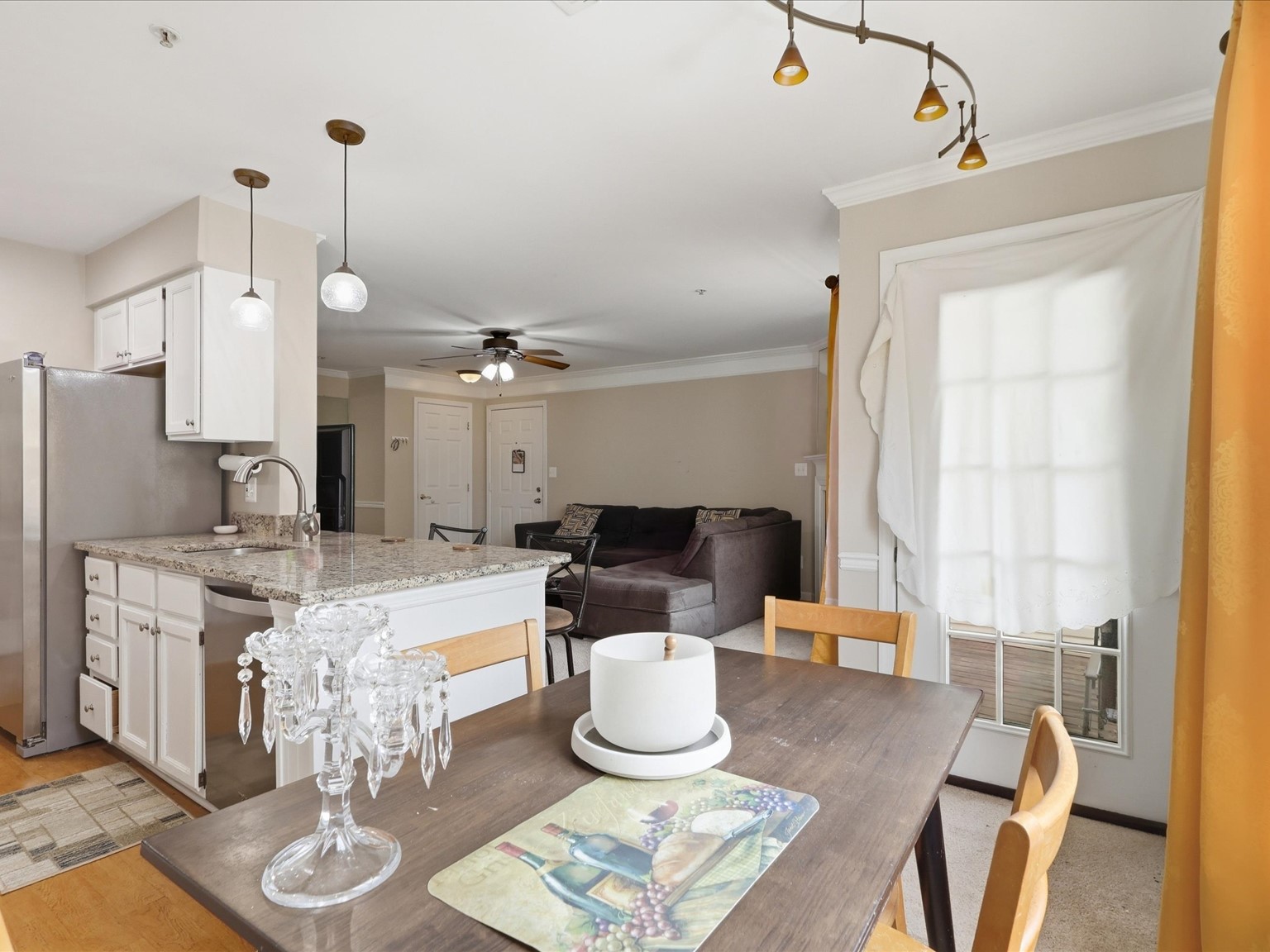 11006 Koman Cir #201, Manassas, VA 20109