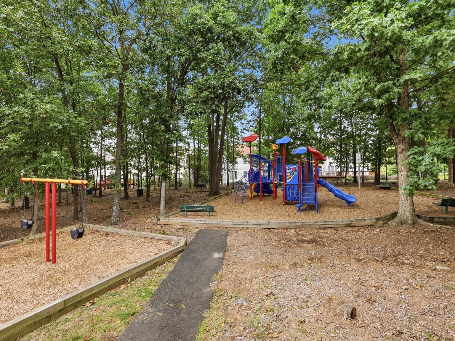 11006 Koman Cir #201, Manassas, VA 20109